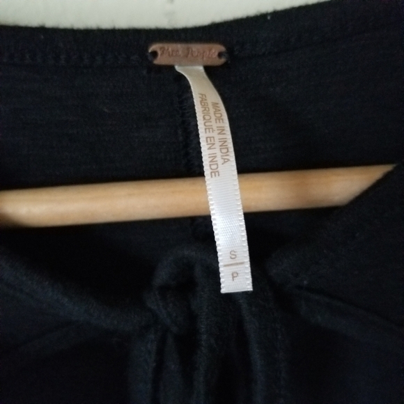 Free People Keyhole Tied Long Sleeve Cotton Blend Top Size Small - Picture 3 of 6